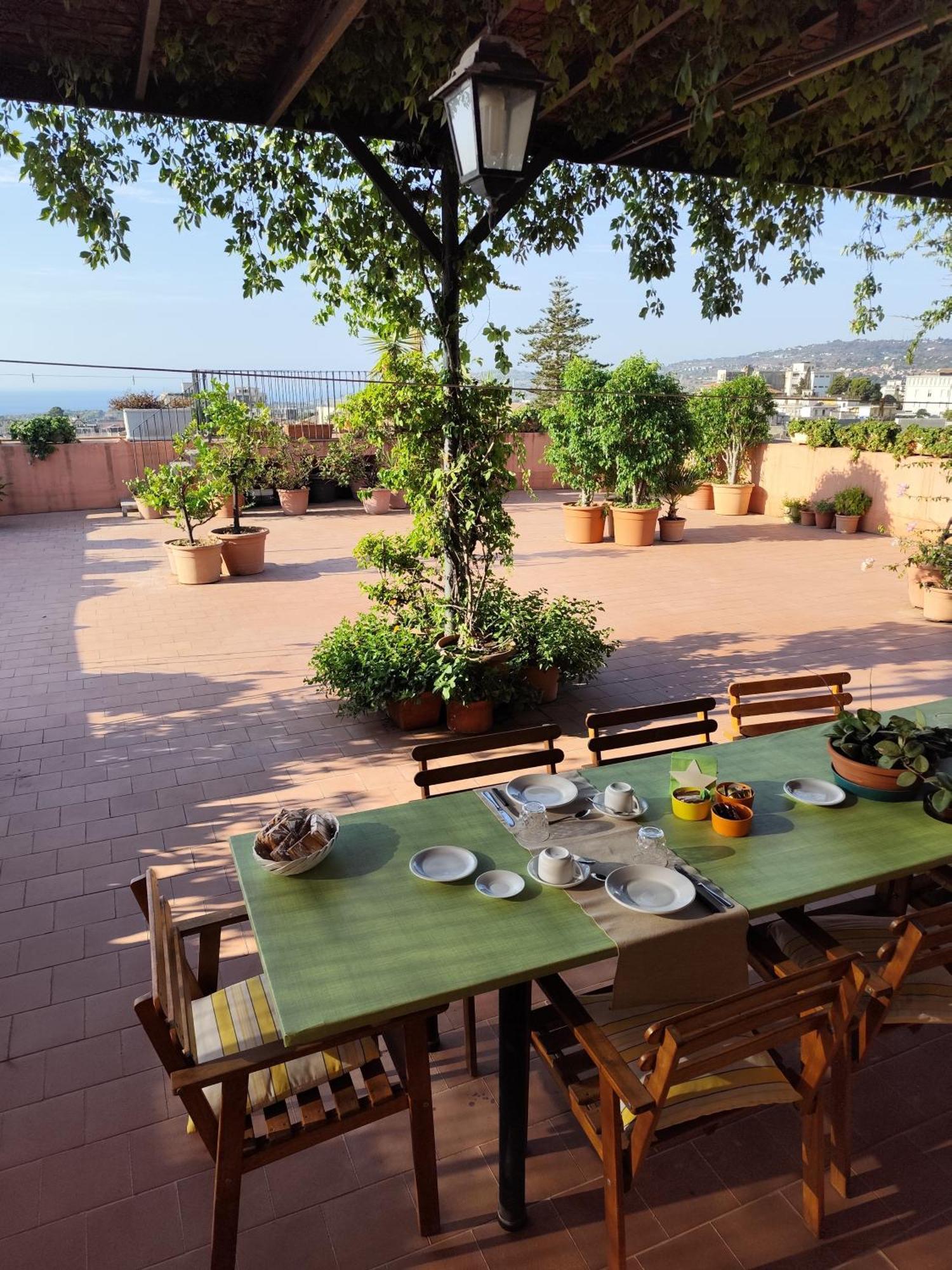 A Casa Di Tommy B&B Acireale Exterior photo